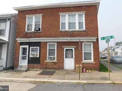 132 & 134 N Grand St