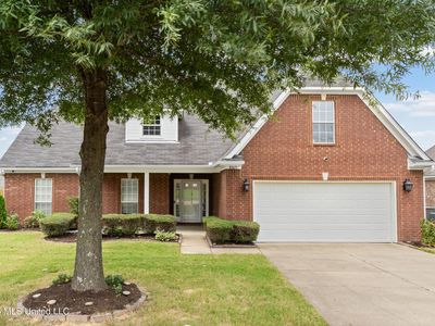 Property at 8365 Olivia Ln, Southaven, MS
