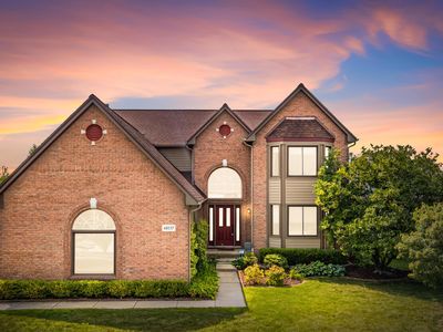 Property at 48037 Lafayette Dr, Macomb, MI