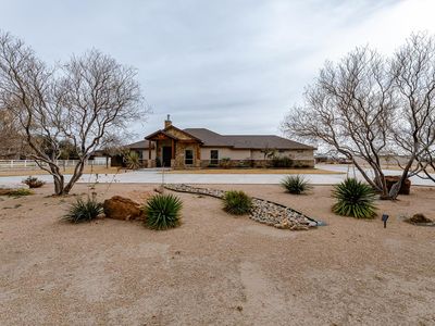 6811 W County Road 41