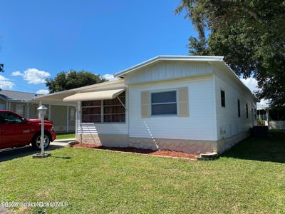 703 Lark Dr
