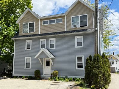 5 1/2 Spring Street