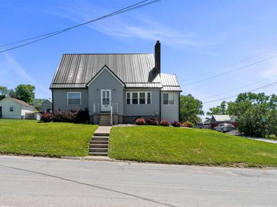 710 Division St
