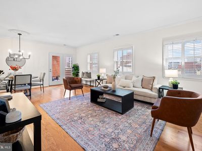 123 W Barre St Unit 402