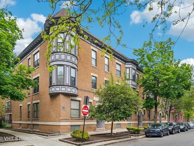 850 W Cornelia Ave APT 102