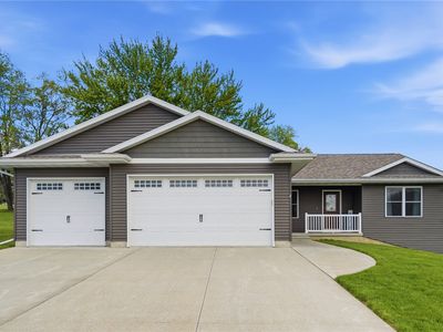 735 Breckenridge Dr