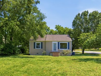 361 Lanier Dr