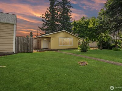 Property at 1940 Wilson Avenue, Enumclaw, WA
