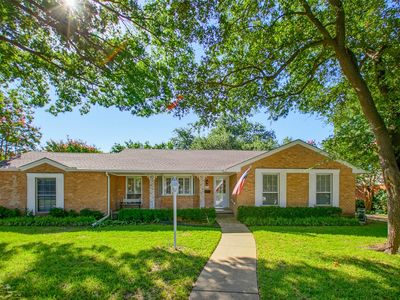 200 N Weatherred Dr