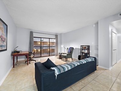 661 Bering Dr UNIT 504