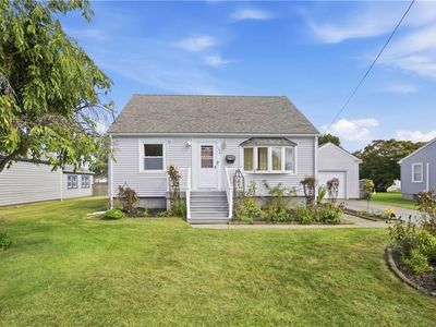 136 Durfee Rd