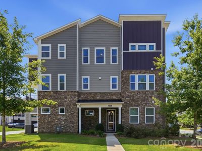 2745 Ensemble Ct