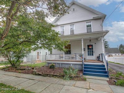 209 Delaware Ave