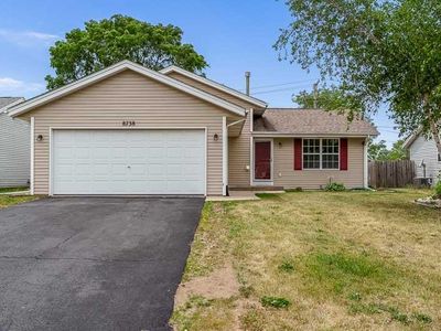 8738 Victory Ln