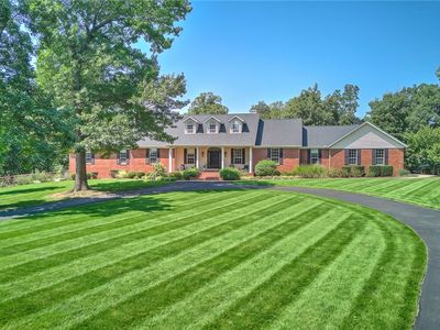 999 Sunbridge Ln