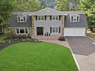 8 Philson Court