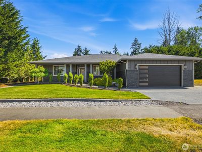142 E Cobblestone Lane