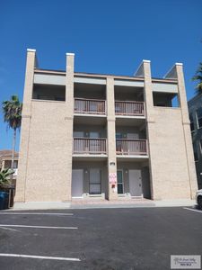 126 E Esperanza St #A-101