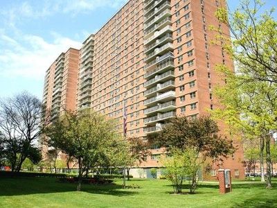 2944 W 5th St APT 22F
