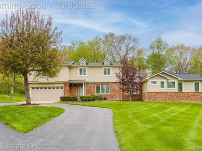 9243 Sherwood Dr