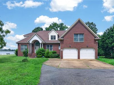 19 Hampshire Dr