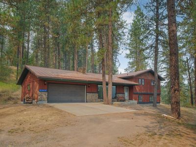 2505 N Christensen Rd