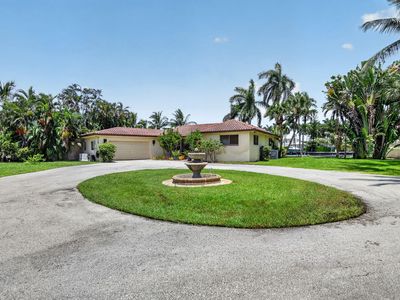 823 PALMER Road
