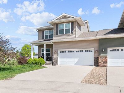 Property at 323 Sunset Pl, North Liberty, IA
