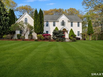 Property at 3 Josephs Lane, Brookfield, CT