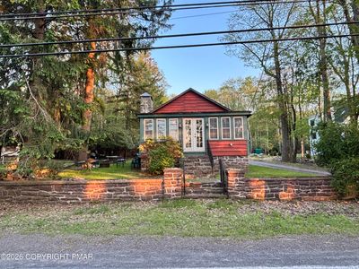121 S Lake Dr