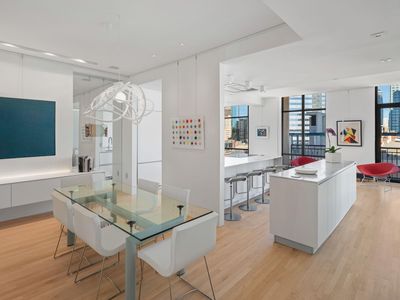 201 S 11th St UNIT 830