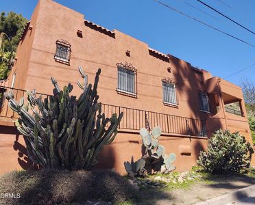 3545 The Paseo