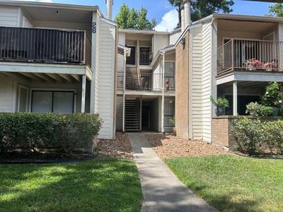 3500 Tangle Brush Dr APT 28