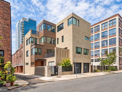 254 S 24th St