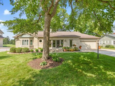 2218 Elmwood Dr