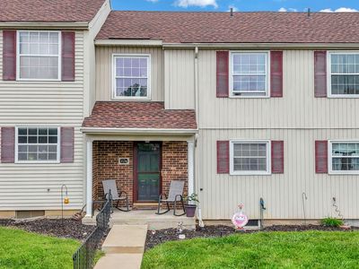 413 Williamsburg Ln NW APT E