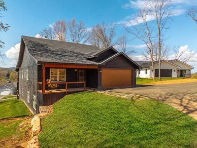 98 Green Pastures Dr