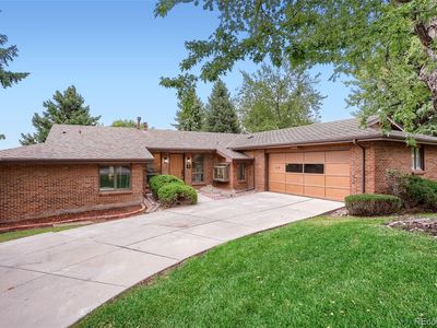 2615 Oak Drive #1