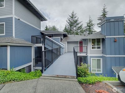 12019 NE 204TH Place #D303