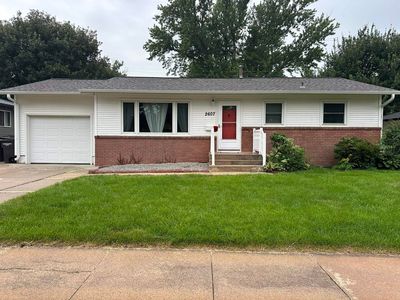 Property at 2607 W 8th St, Hastings, NE