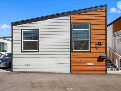 8250 Lankershim Ivy 13 Blvd #80