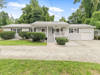 Property at 9541 Franklin St, Ferrum, VA