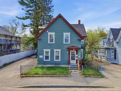 266 Douglas Street
