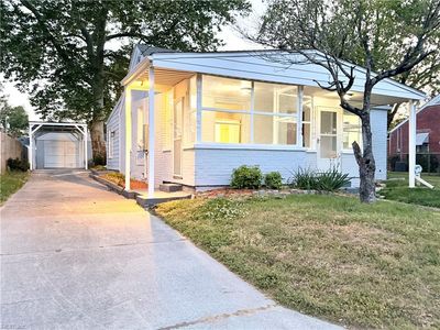 7 N Colin Dr