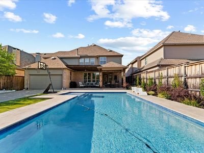 2800 Damsel Madison Ln