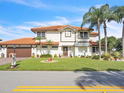 6431 Olde Moat Way