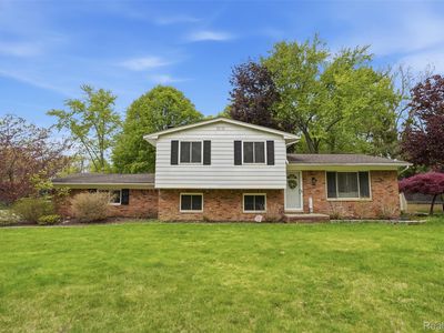 2478 Hiller Rd