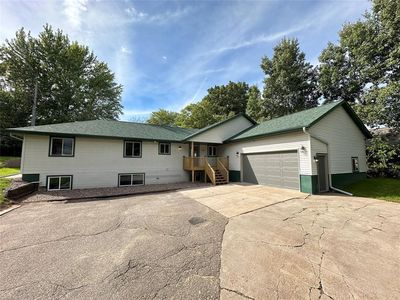 2610 Mont Claire Road