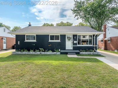 Property at 329 N Manitou Ave, Clawson, MI