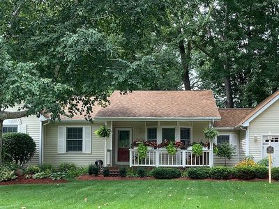 155 Schram Ct